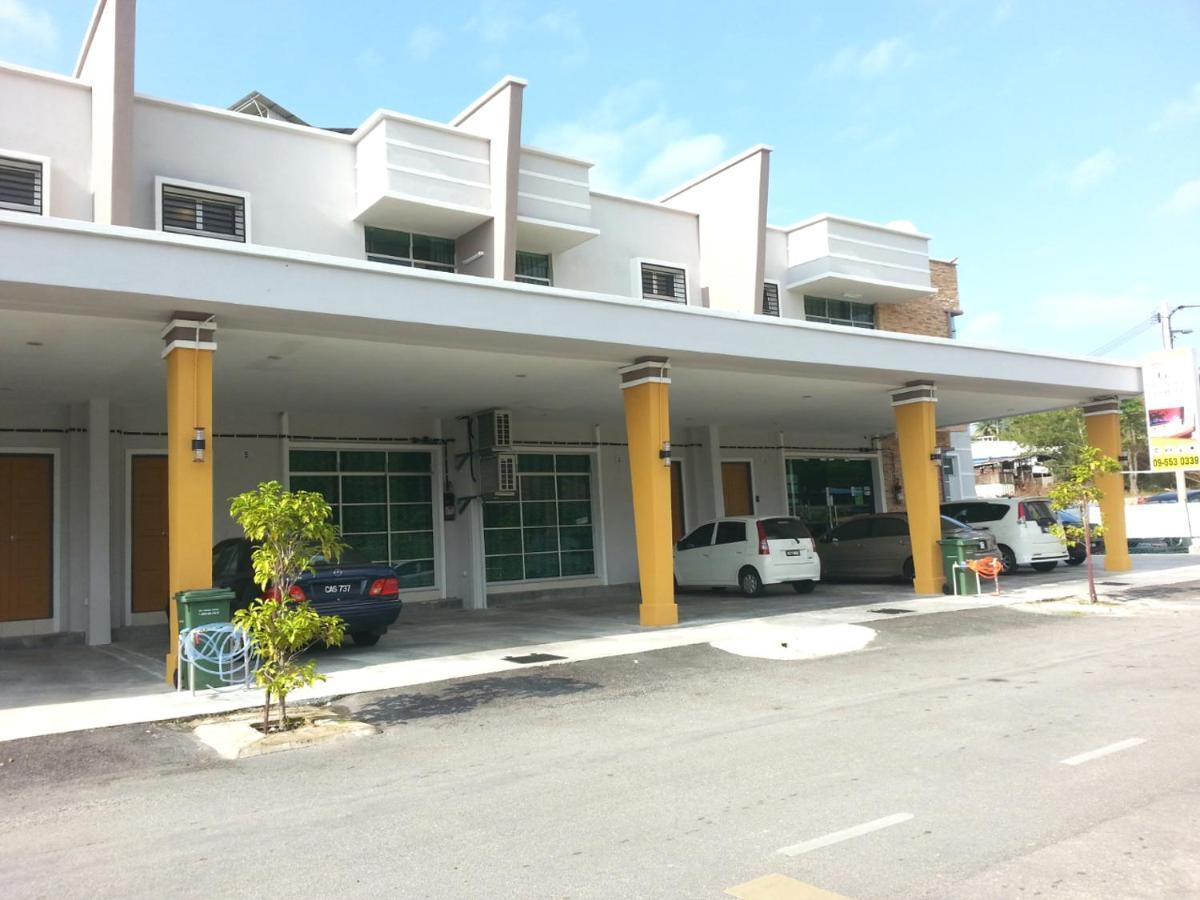 Golden Guest House กวนตัน ภายนอก รูปภาพ