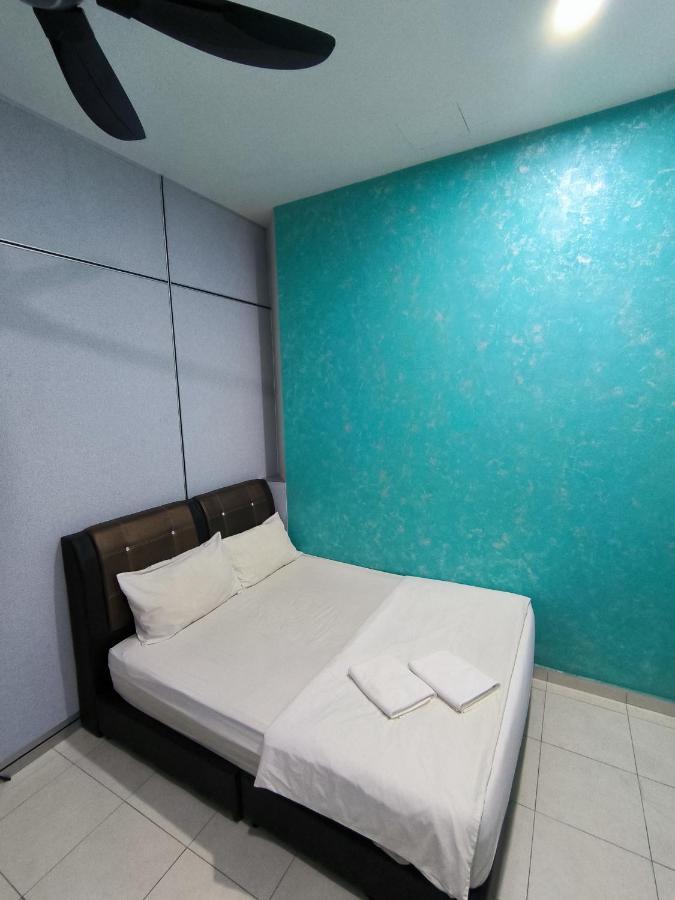 Golden Guest House กวนตัน ภายนอก รูปภาพ
