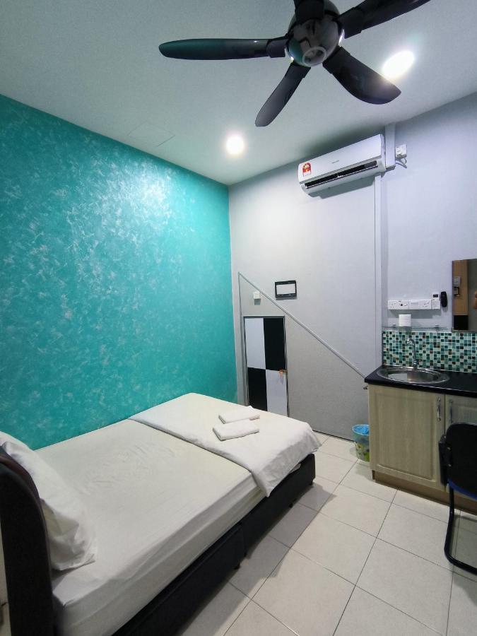 Golden Guest House กวนตัน ภายนอก รูปภาพ