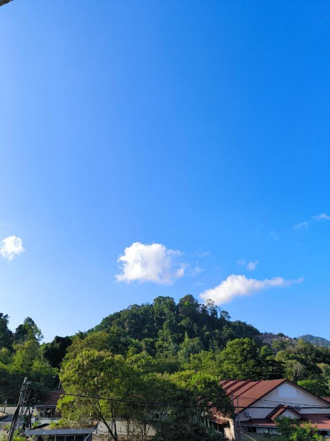 Golden Guest House กวนตัน ภายนอก รูปภาพ